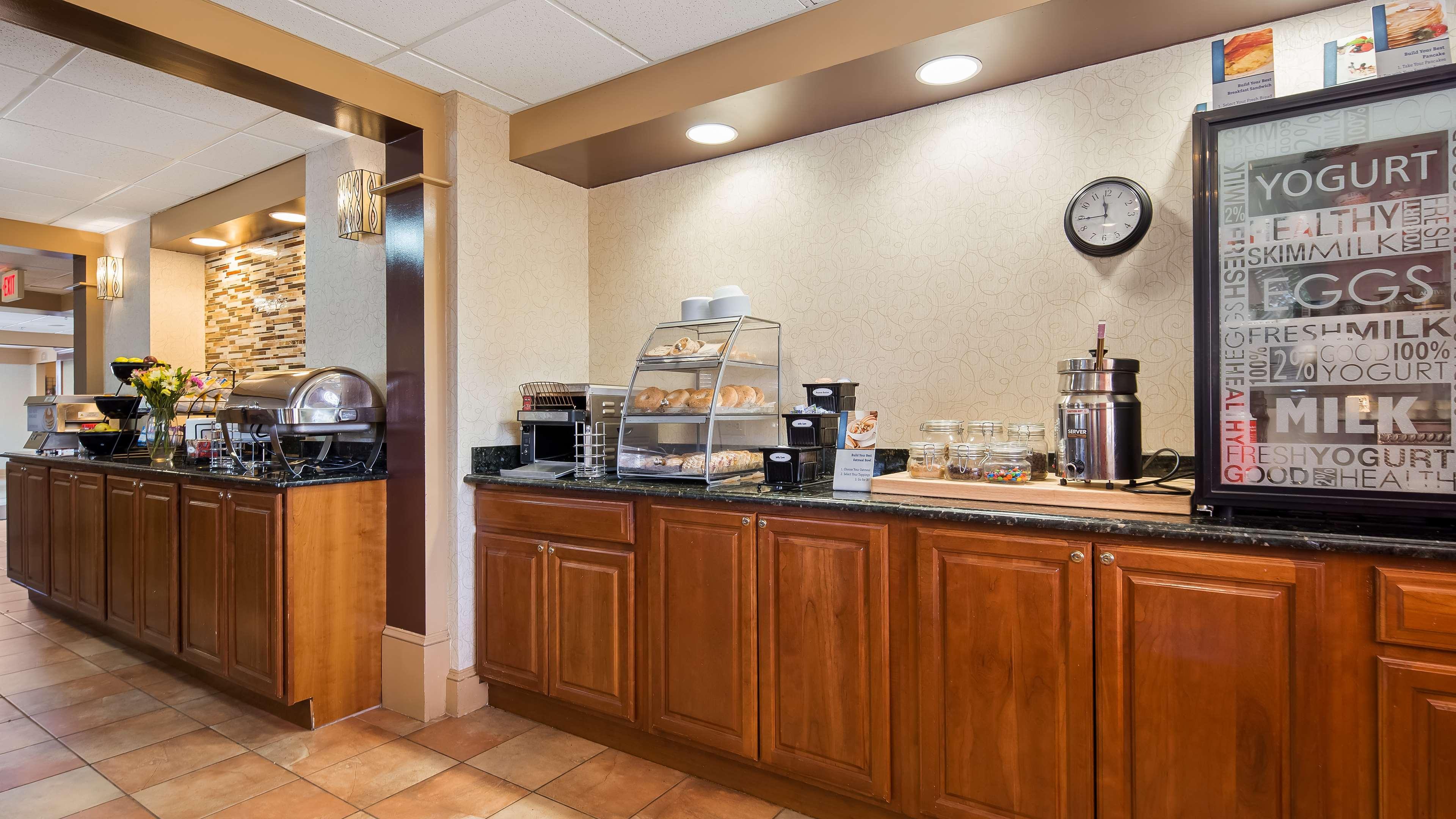 Best Western Plus The Inn At Sharon/Foxboro Exterior foto